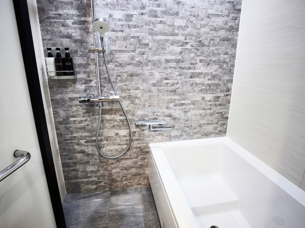 オルトジャパニーズ【禁煙】 バスルーム0 | IN THE LIBRARY hotel and books 所沢