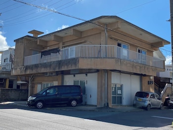 COCO HOUSE