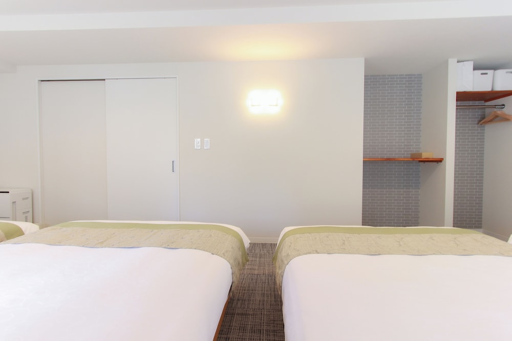 デラックス ルーム 客室4 | ホテル ティアラ