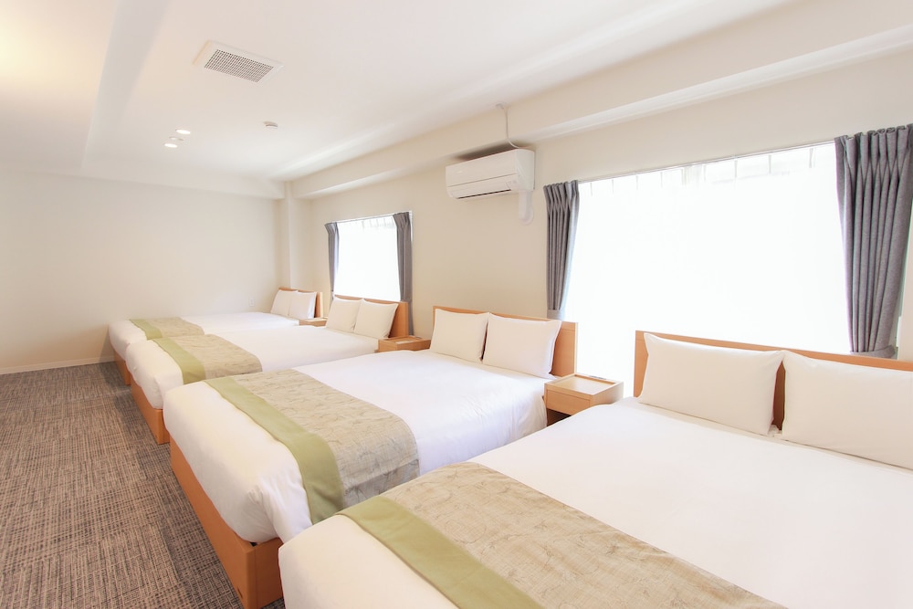 デラックス ルーム 客室5 | ホテル ティアラ