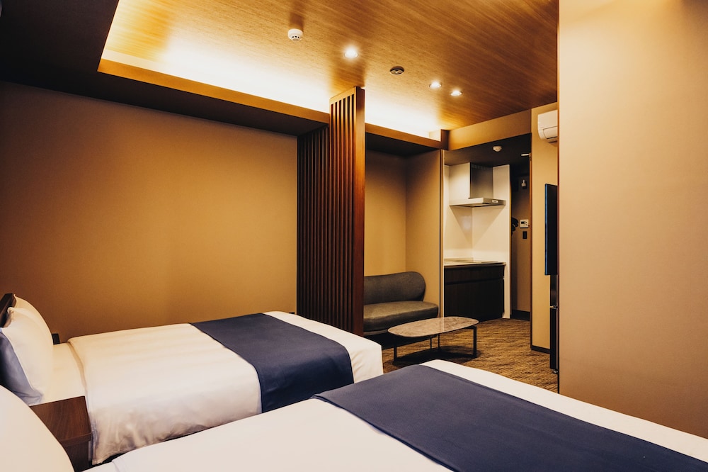 コンフォート 4 人部屋 客室5 | 慶 HOTEL LIKE RESIDENCE