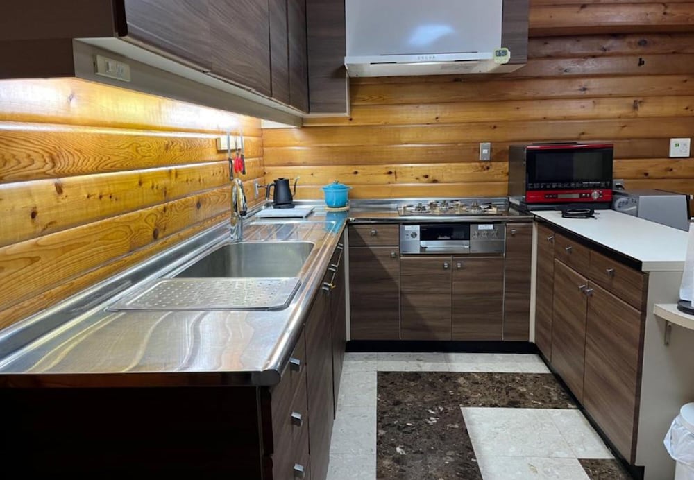 共用キッチン1 | 小豆島プライベートキャンプサイト