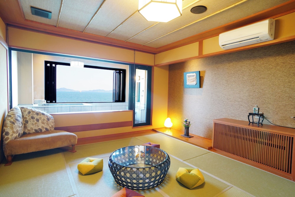 海望閣 半露天付和室 | 旬景浪漫 銀波荘