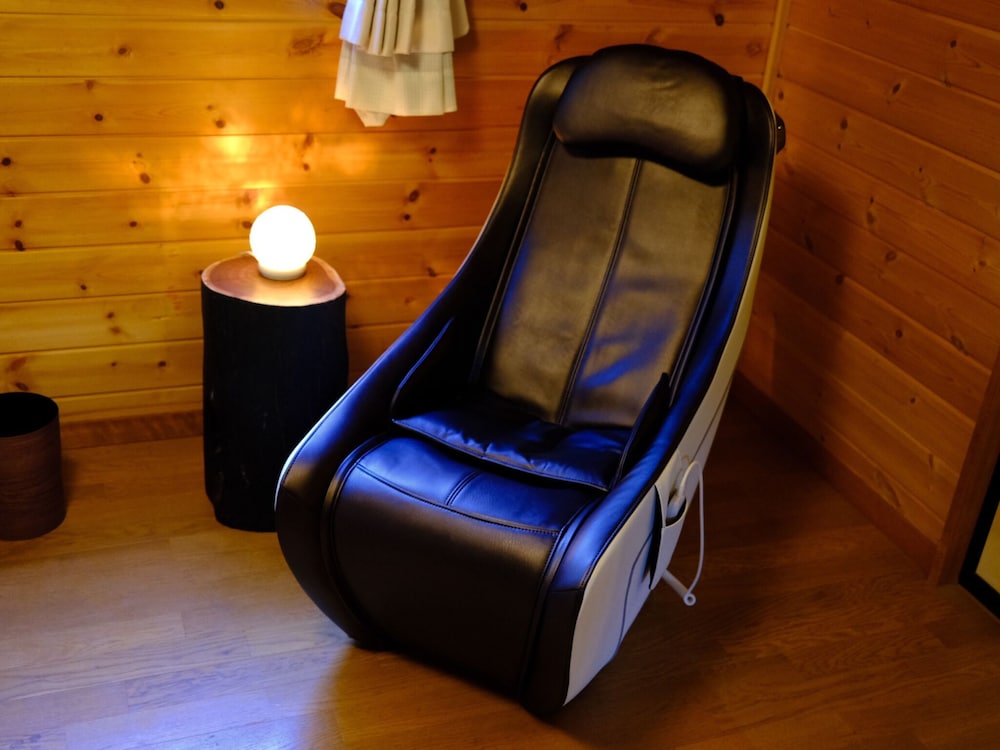 コテージ マウンテンビュー マウンテンサイド マッサージ (室内)0 | Private Retreat Nagano Togakushi