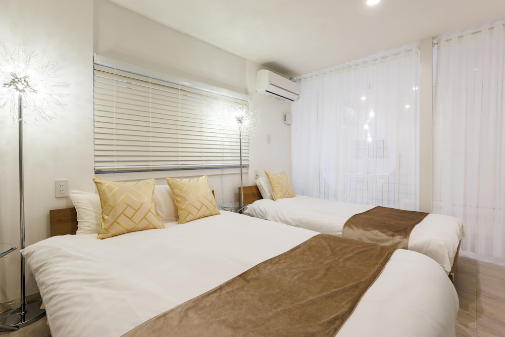 302号室、禁煙 客室17 | Namba Kuromon Central Self Inn