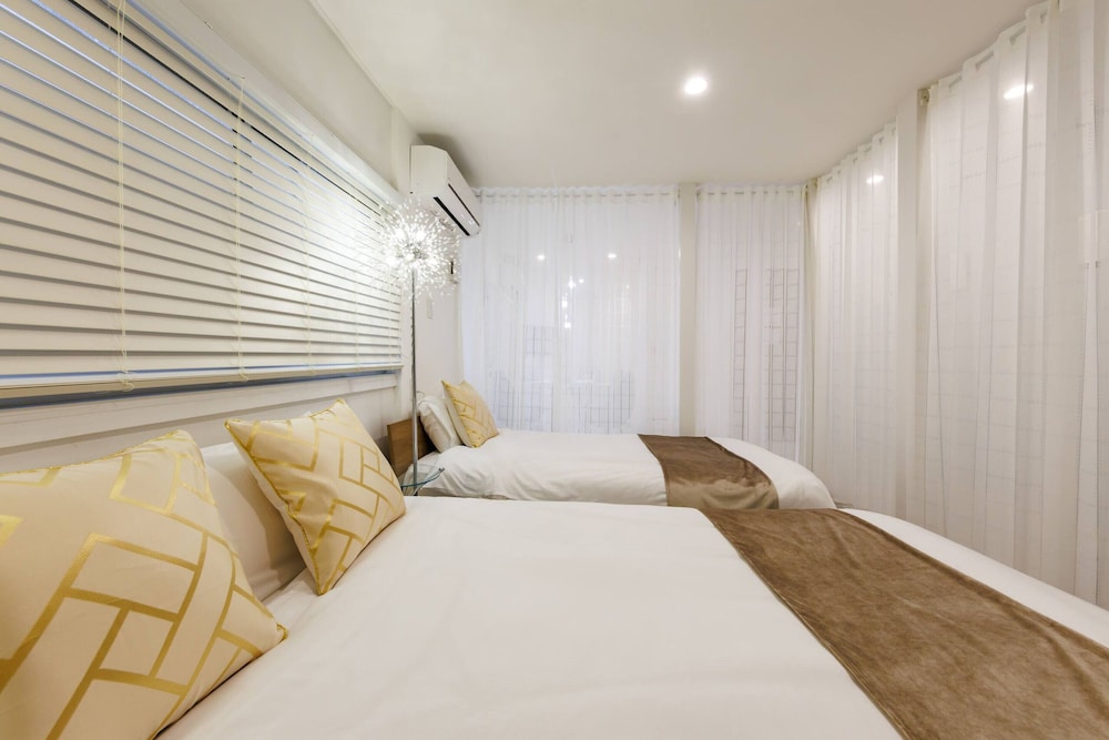 302号室、禁煙 客室22 | Namba Kuromon Central Self Inn