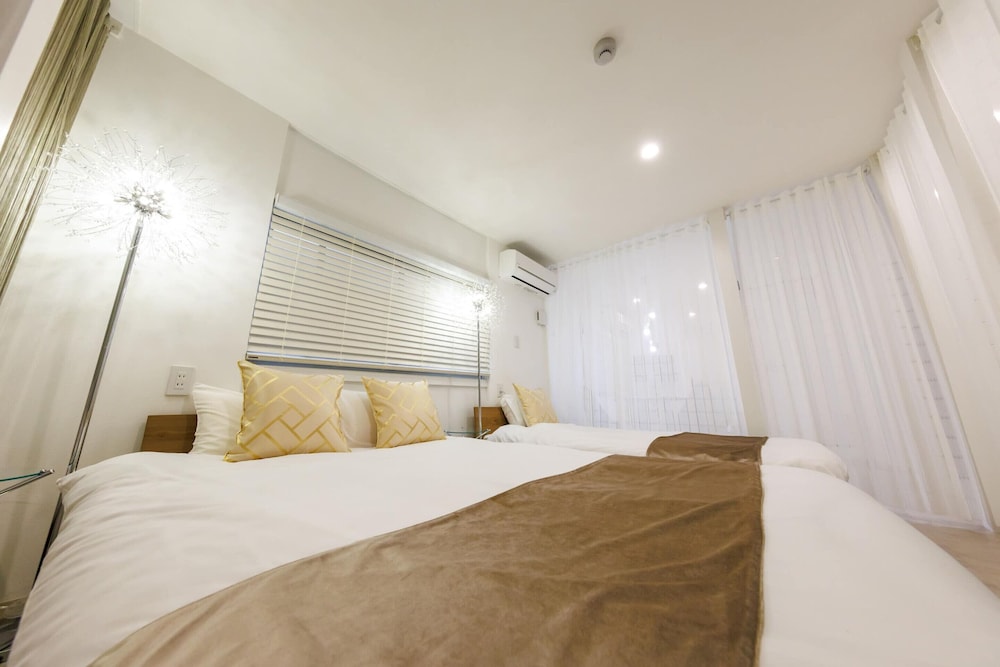 302号室、禁煙 客室9 | Namba Kuromon Central Self Inn