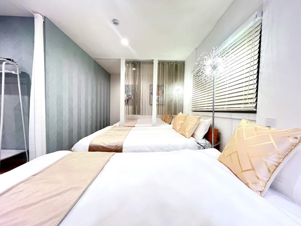 302号室、禁煙 客室15 | Namba Kuromon Central Self Inn