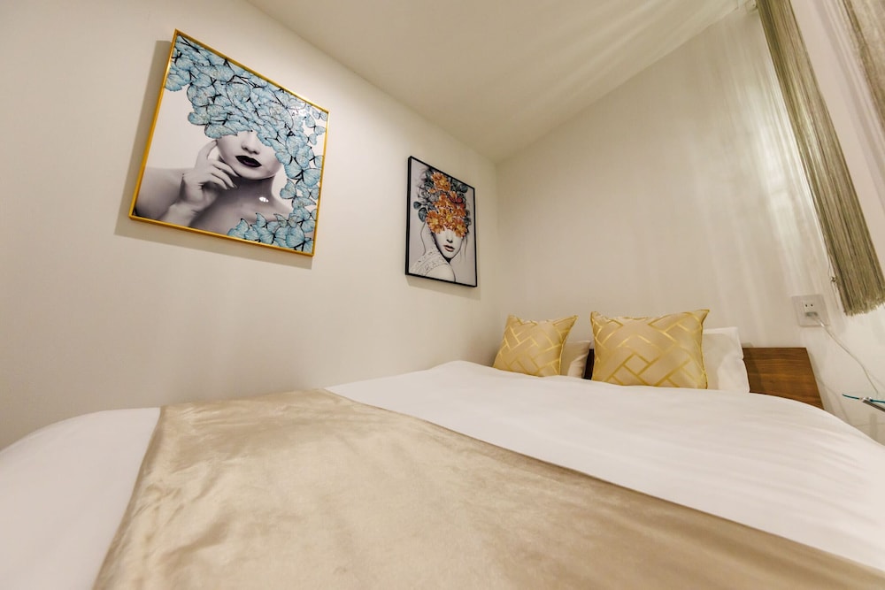 302号室、禁煙 客室24 | Namba Kuromon Central Self Inn