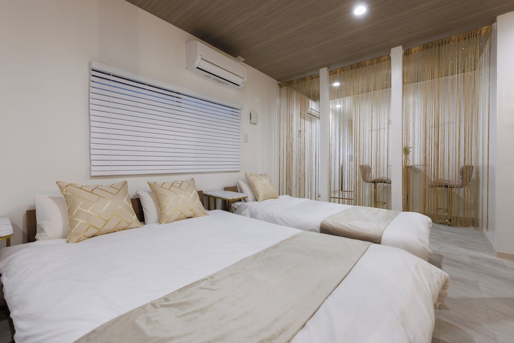 202号室、禁煙 客室6 | Namba Kuromon Central Self Inn