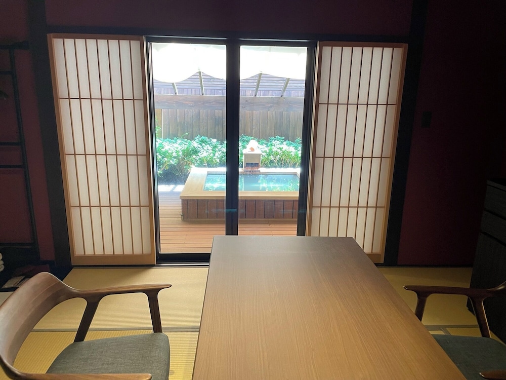 露天風呂付客室 「雲」禁煙 | 金乃竹 茶寮