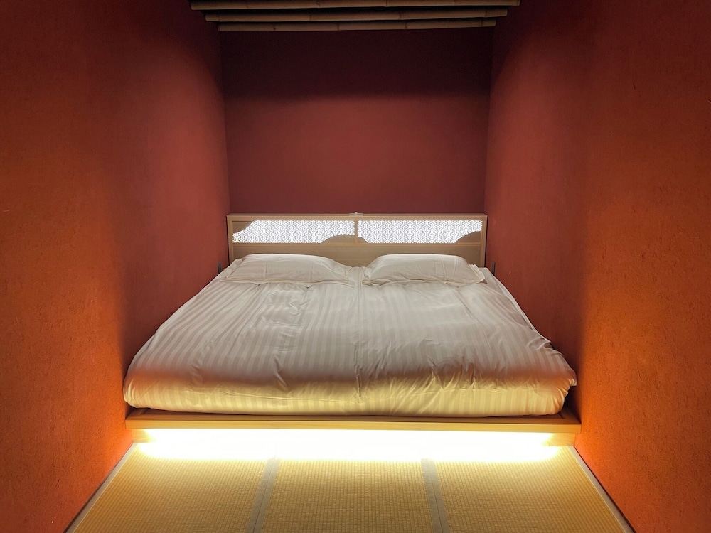 露天風呂付客室 「雲」禁煙 客室6 | 金乃竹 茶寮