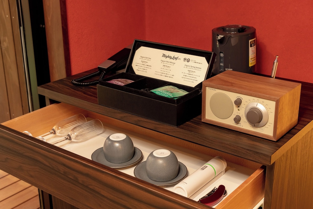 露天風呂付客室「響」禁煙 客室1 | 金乃竹 茶寮