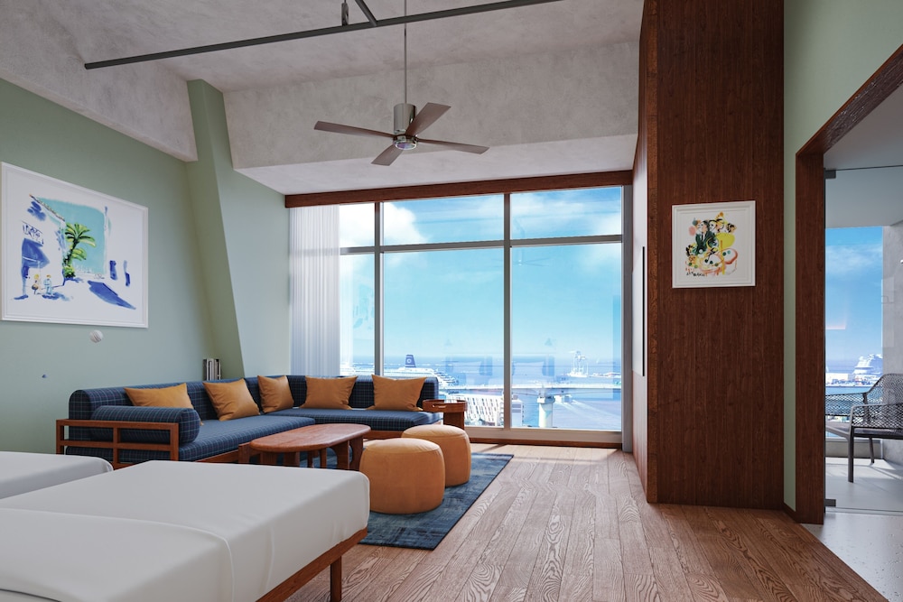 ジュニアスイート（最上階／サウナ／ビューバス／洗濯機） | サウスゲートホテル沖縄