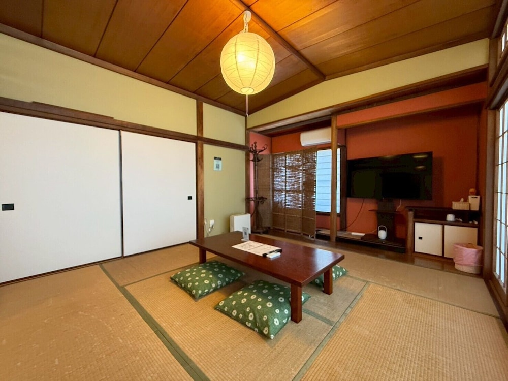 ハウス バルコニー オーシャンビュー 客室7 | あざみ庵 熱海