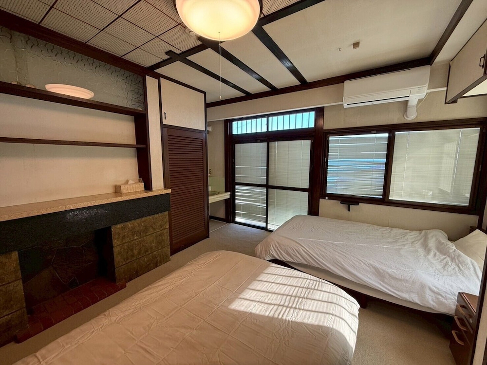 ハウス バルコニー オーシャンビュー 客室8 | あざみ庵 熱海