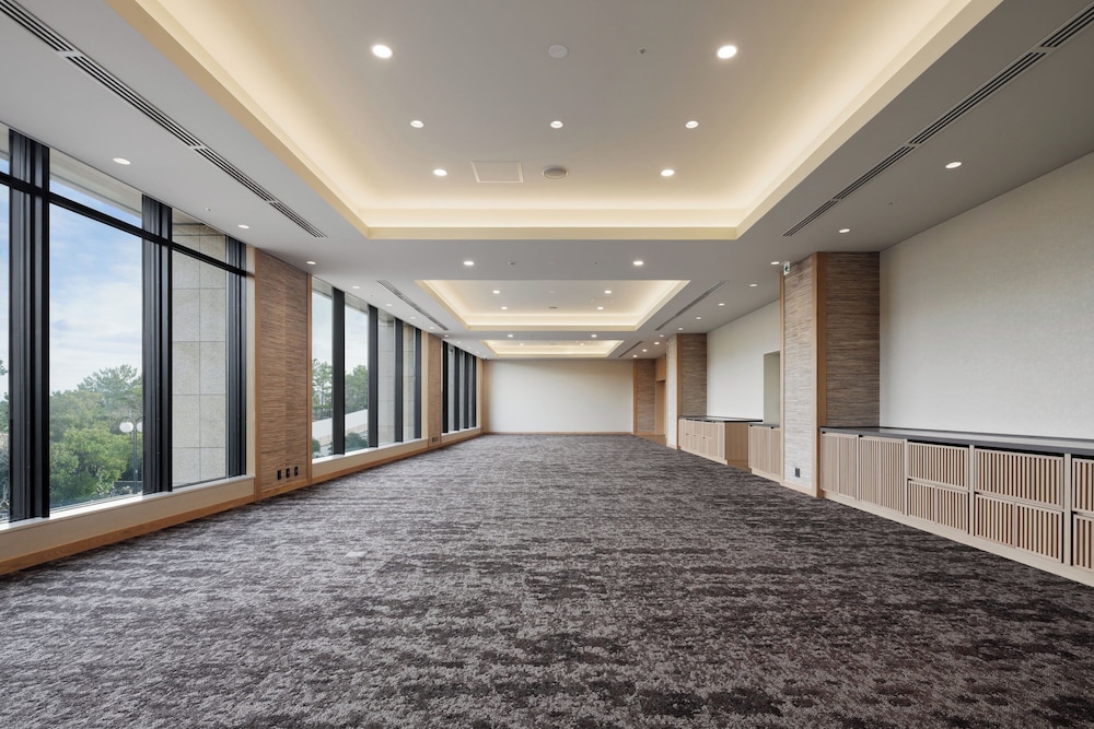 施設内の設備1 | 福岡プリンスホテル ももち浜