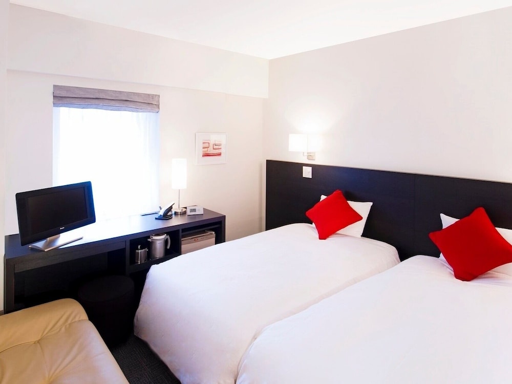 (喫煙)スタンダードツイン 客室1 | KOKO HOTEL 横浜鶴見