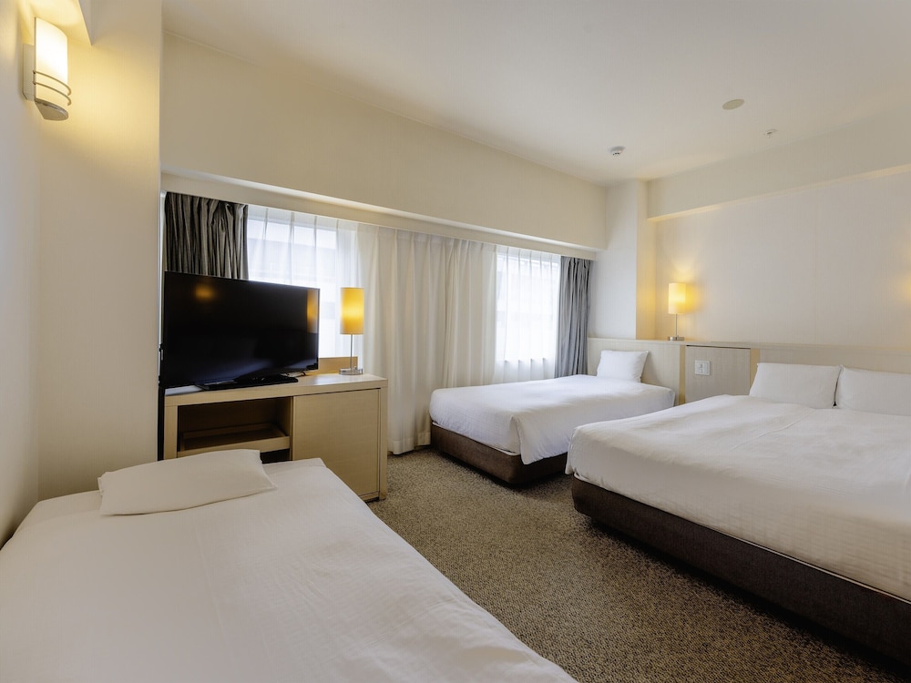 デラックス ツインルーム 禁煙 客室2 | KOKO HOTEL 東京西葛西