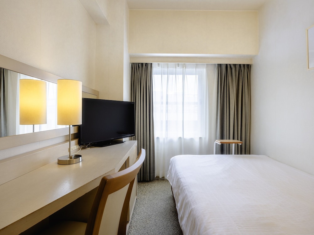 ベーシック ダブルルーム 喫煙可 客室5 | KOKO HOTEL 東京西葛西