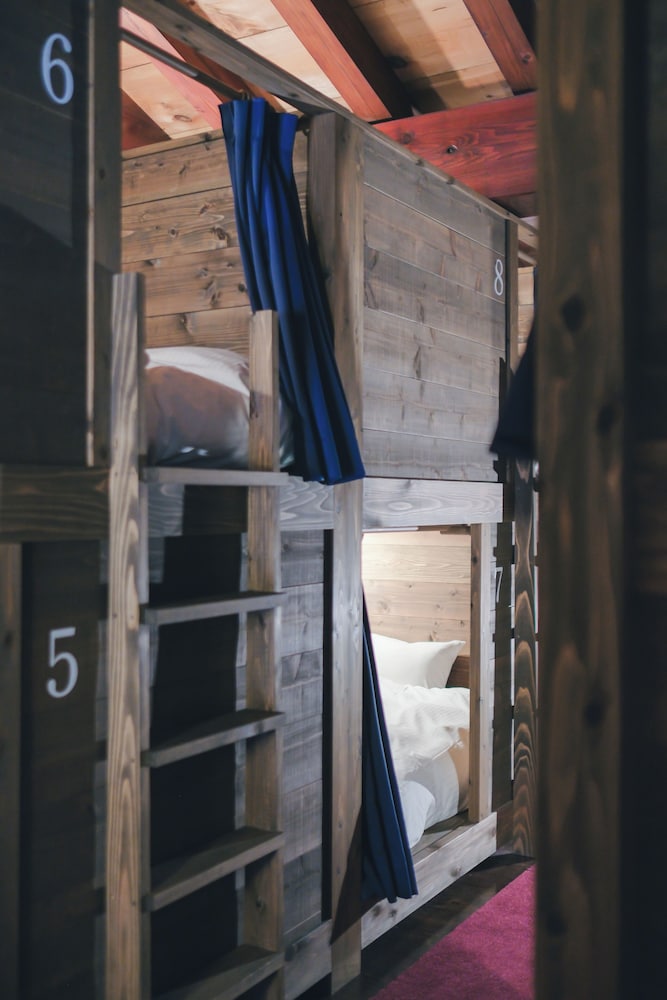 スタンダード シャレー ベッド (複数台) 禁煙 客室清掃 | 泊まれる文化交流施設「盆宿Ｕ」