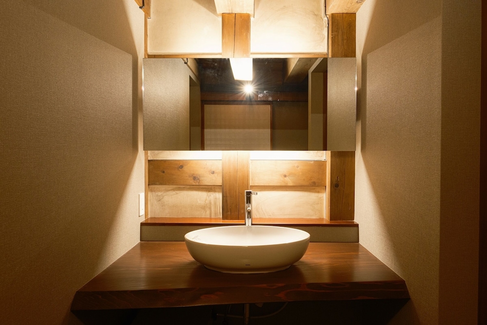 和風スイート ベッド (複数台) 禁煙 簡易キッチン 客室9 | 泊まれる文化交流施設「盆宿Ｕ」