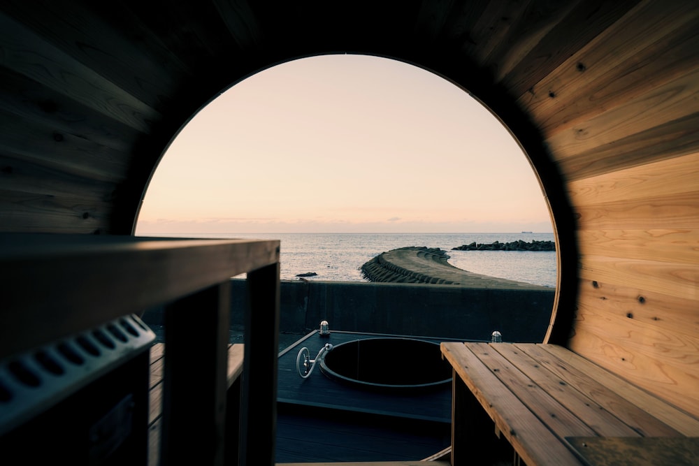 デラックス ヴィラ バルコニー シービュー | UMITOMA OCEAN VIEW RESORT ECHIZEN