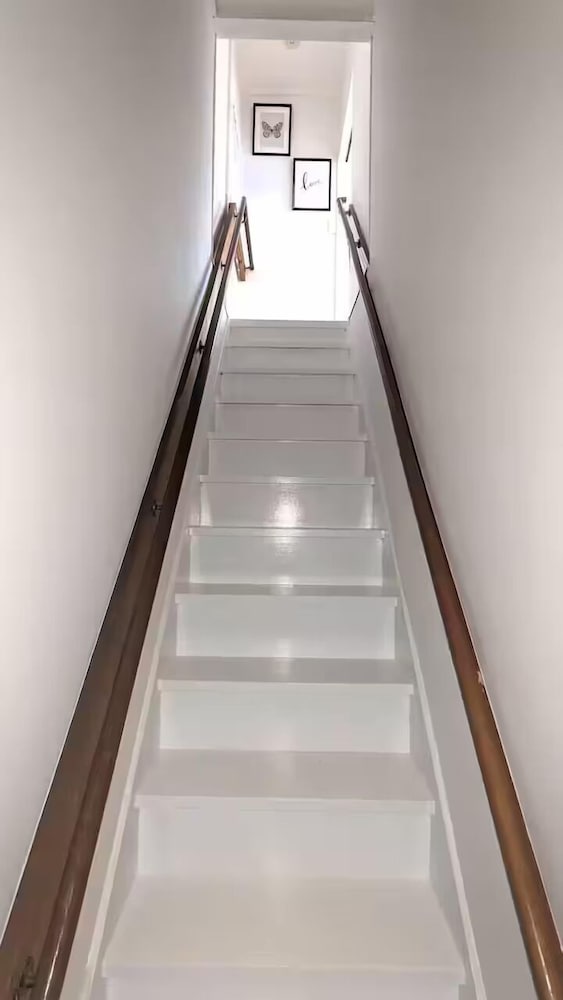 ベーシック ハウス シティビュー リビング エリア1 | 東立石 戸建