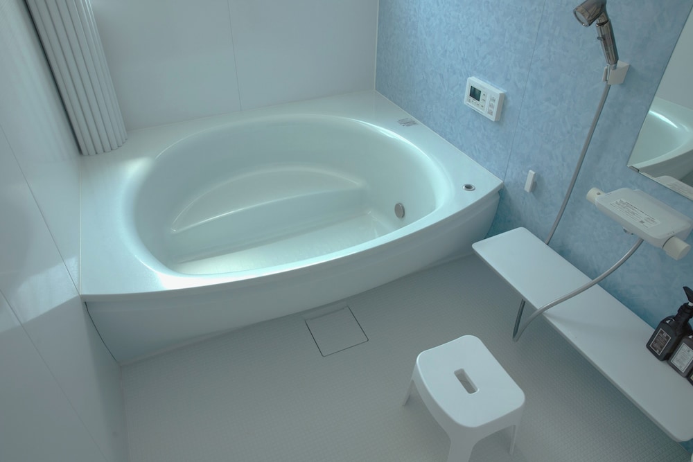 ファミリー ヴィラ オーシャンビュー バスルーム5 | SANTE 4073 STAY & SAUNA HAKATA ISLAND 1