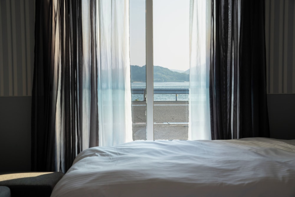 ファミリー ヴィラ オーシャンビュー 客室8 | SANTE 4073 STAY & SAUNA HAKATA ISLAND 1