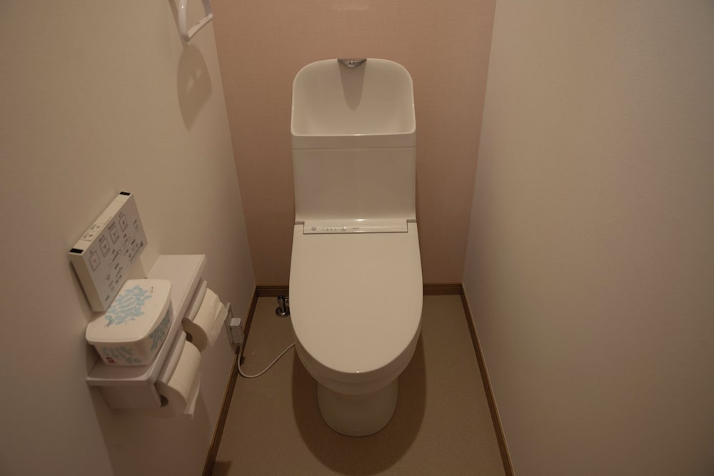 ファミリー ヴィラ オーシャンビュー バスルーム3 | SANTE 4073 STAY & SAUNA HAKATA ISLAND 1