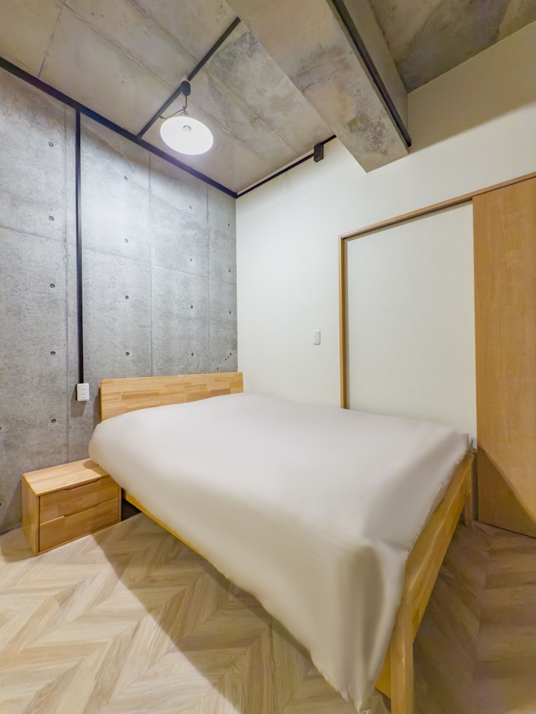 ファミリー スイート ベッド (複数台) 禁煙 1 階 客室3 | ideas ASAKUSA