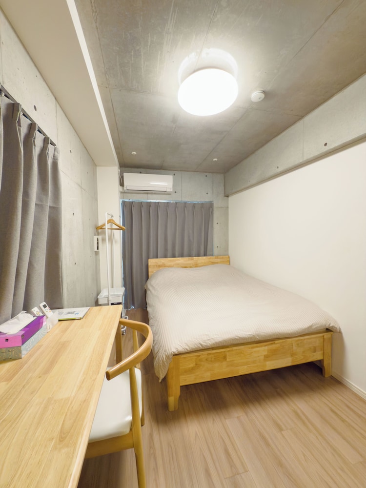 シニア ダブルルーム 1 ベッドルーム 禁煙 バルコニー 部屋からの景観0 | ideas ASAKUSA