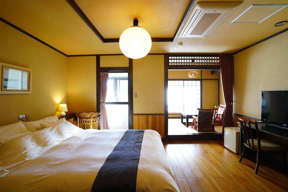 客室1 | 桐のかほり咲楽