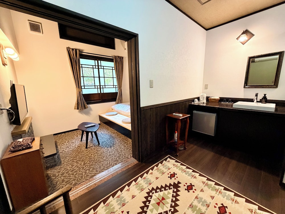 スタンダード ダブルルーム 禁煙 客室3 | 大正由布の花