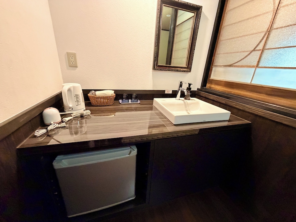 スタンダード ダブルルーム 禁煙 客室4 | 大正由布の花