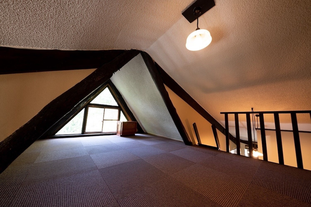 ベーシック 4 人部屋 ガーデンビュー 客室5 | 大正由布の花