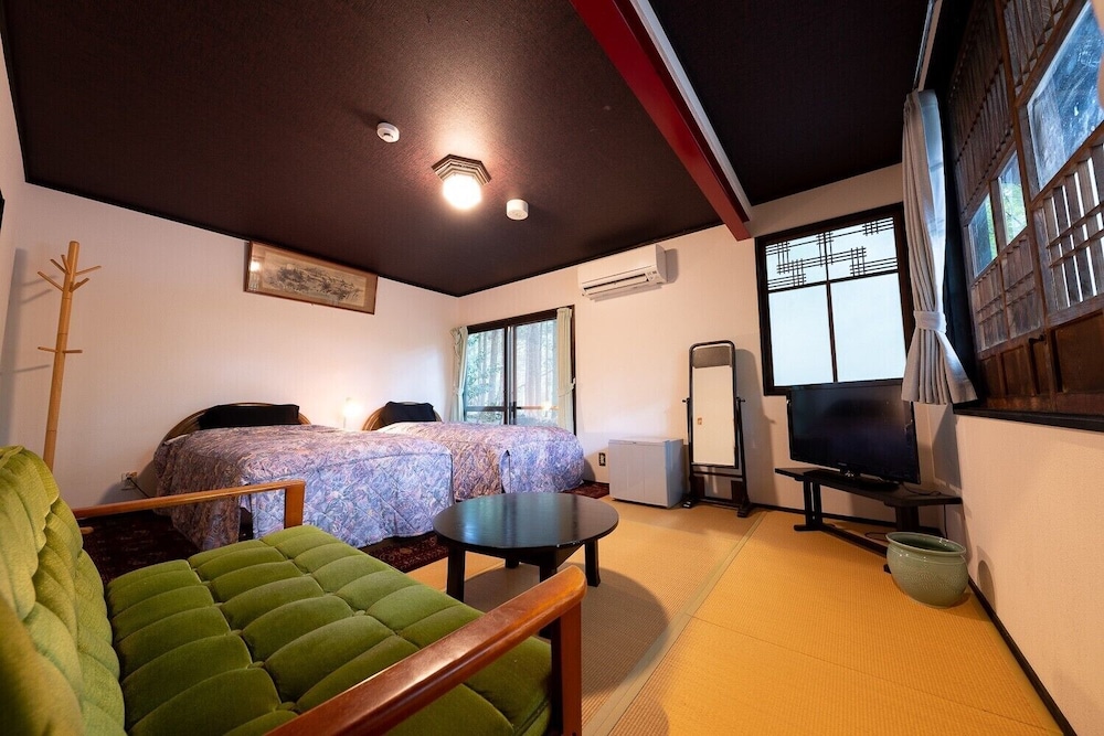 エコノミー ツインルーム 禁煙 | 大正由布の花