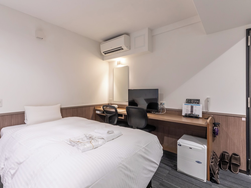 トリプルルーム 禁煙 客室1 | ホテルエクセレンス 円町駅前