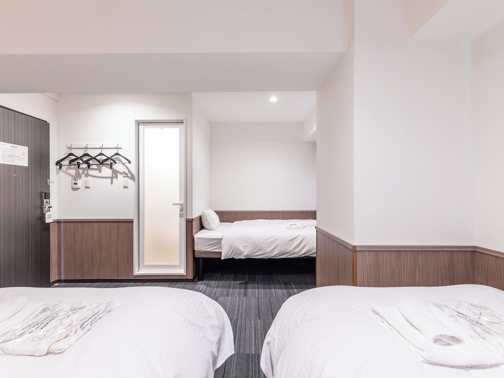 トリプルルーム 禁煙 客室2 | ホテルエクセレンス 円町駅前