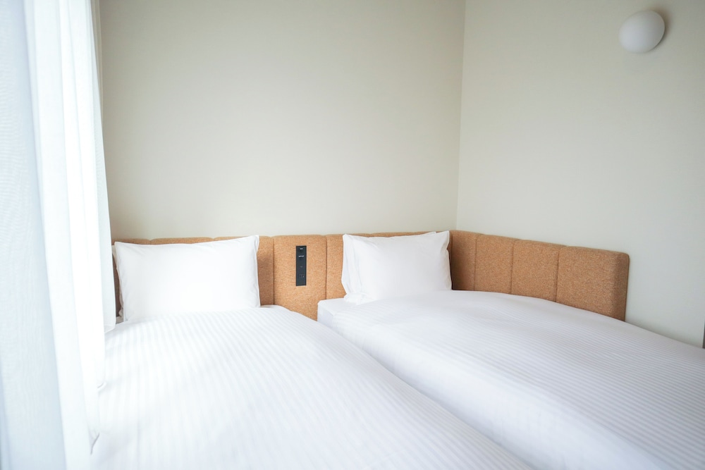 スタンダード ツインルーム 客室3 | ホテル アマネク 浅草桜橋