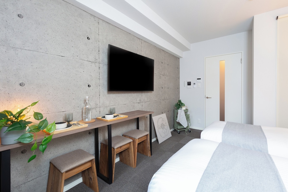 スタンダード ツインルーム 禁煙 (202) 客室4 | Living like Hotel 博多駅南