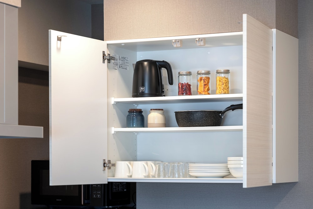 ファミリー スイート 禁煙 (901) 専用キッチン0 | Living like Hotel 博多駅南