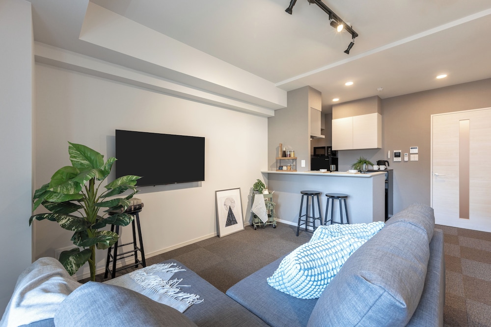 ファミリー スイート 禁煙 (901) リビング エリア0 | Living like Hotel 博多駅南