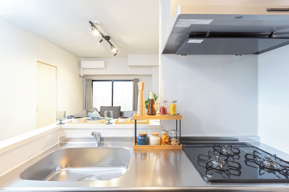 ファミリー スイート 禁煙 (901) 専用キッチン4 | Living like Hotel 博多駅南