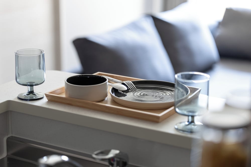 ファミリー スイート 禁煙 (901) 専用キッチン2 | Living like Hotel 博多駅南