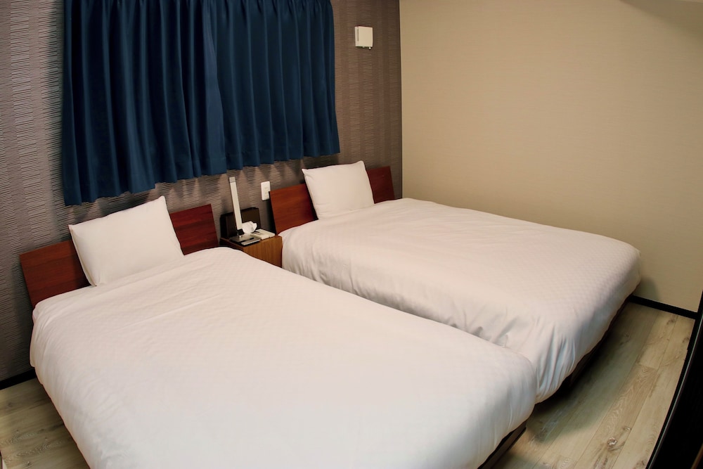 でいご（ペット不可） 客室3 | 美ら海ビレッジ　もとぶ富士カルスト