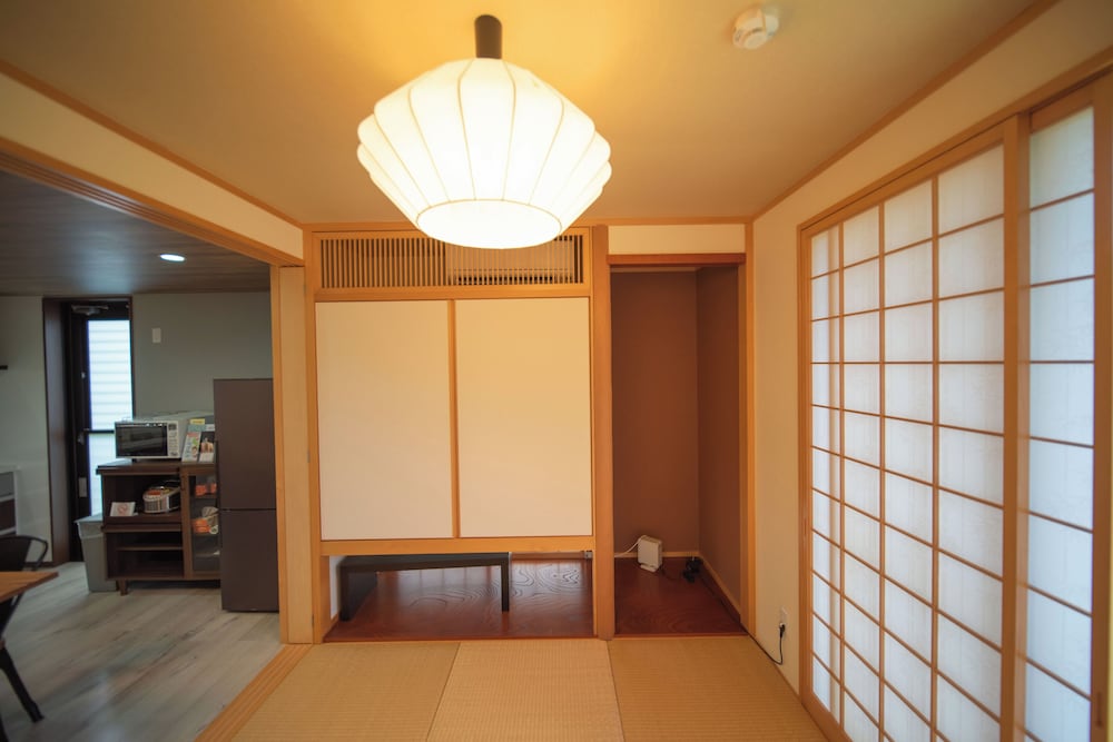 あじさい(ペット可) 客室1 | 美ら海ビレッジ もとぶ富士カルスト