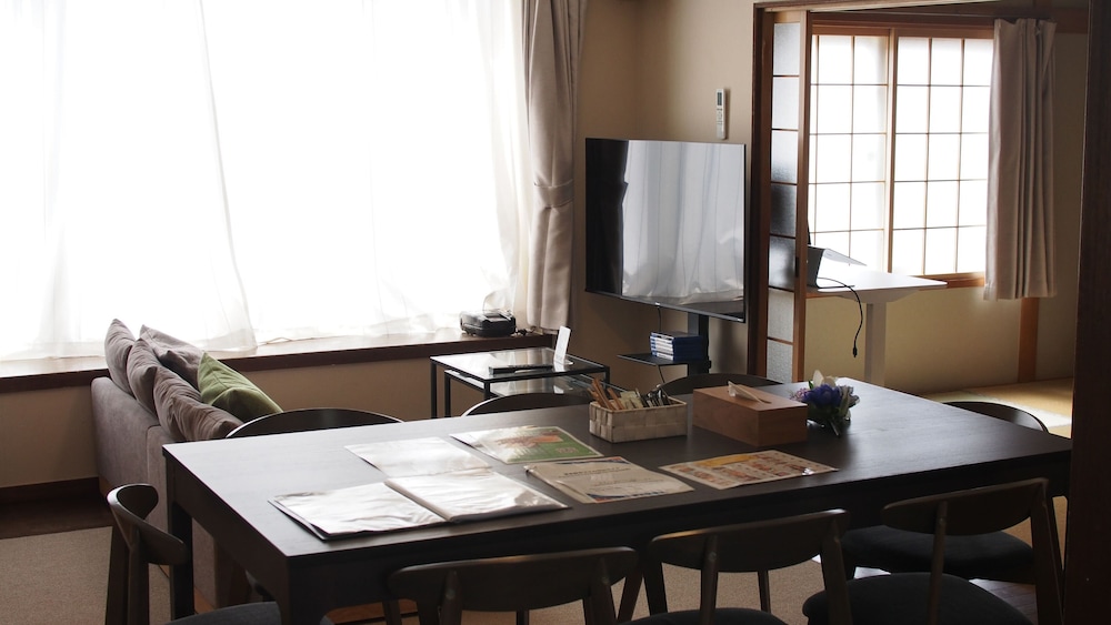 ヴィラ ガーデンビュー リビング エリア6 | Furano View House