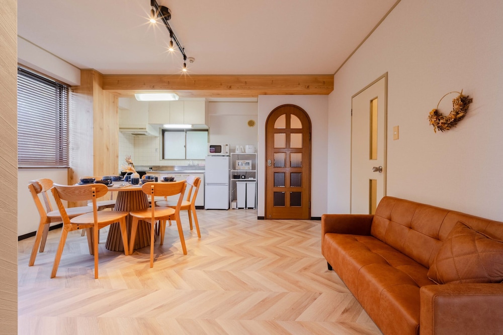 ルーム 23 禁煙 リビング エリア11 | Hakoneyumoto Domino Hakone